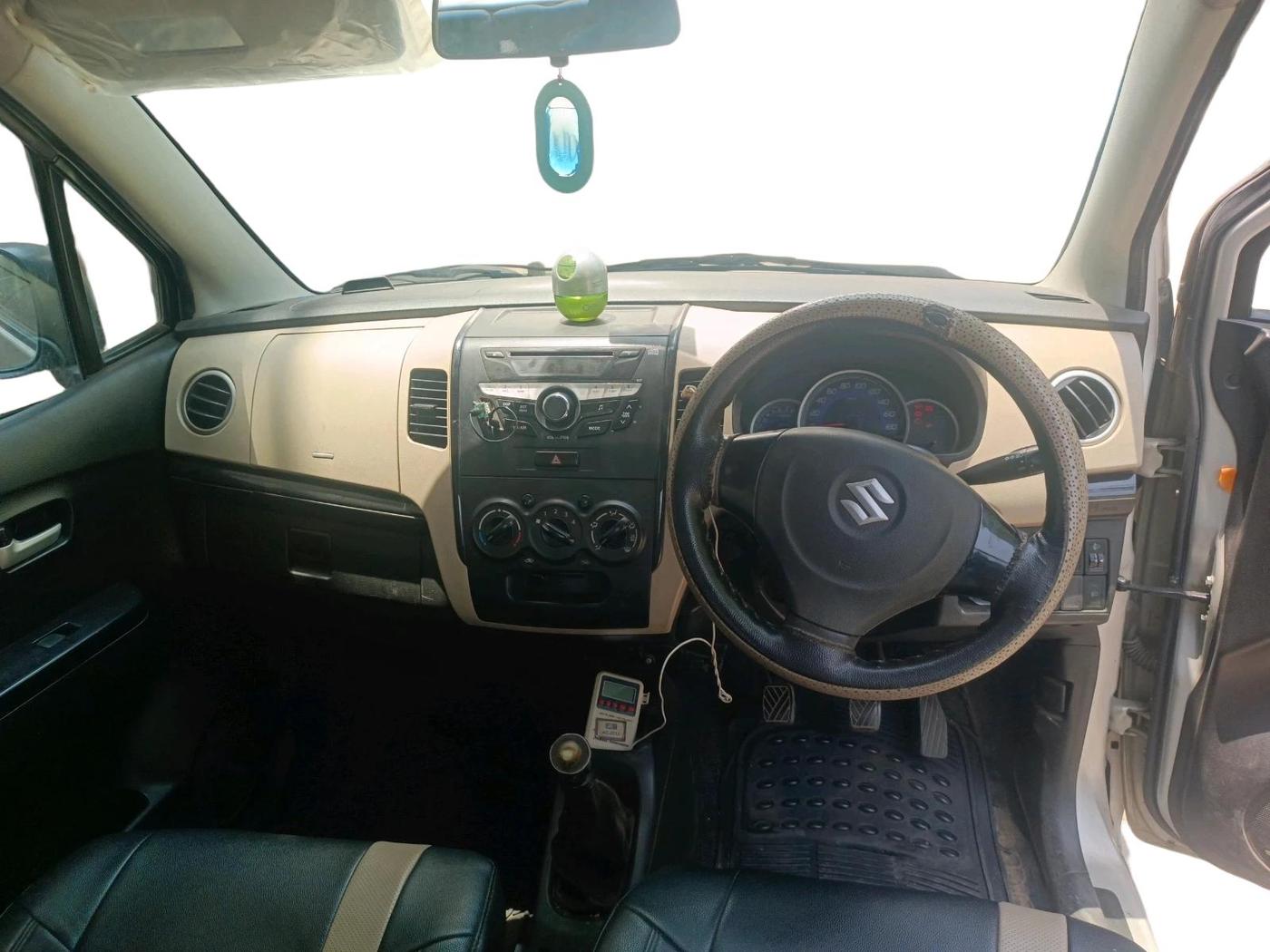 2018 Maruti Wagon R 1.0 VXI, Petrol, Manual, 98,458 km, interior