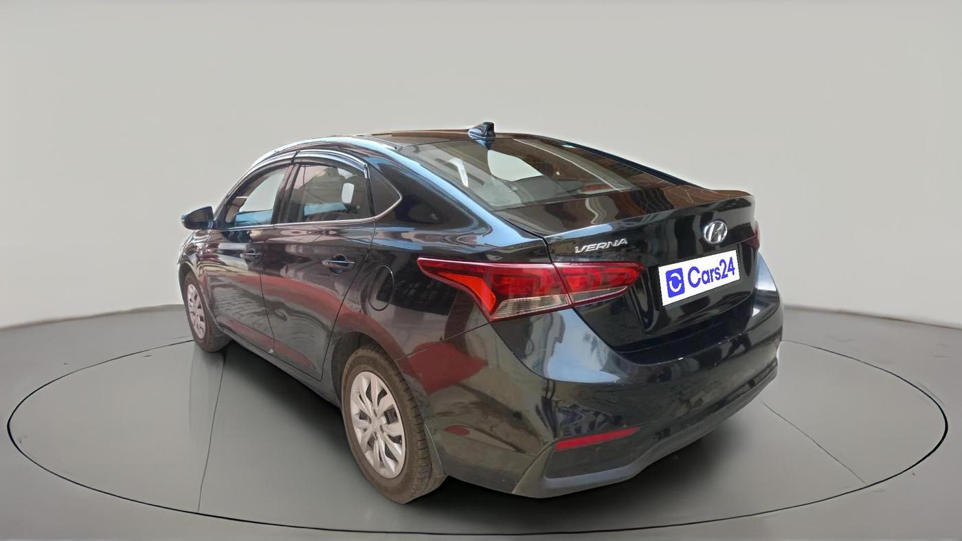 2019 Hyundai Verna 1.4 EX CRDI, Diesel, Manual, 1,35,639 km, exterior