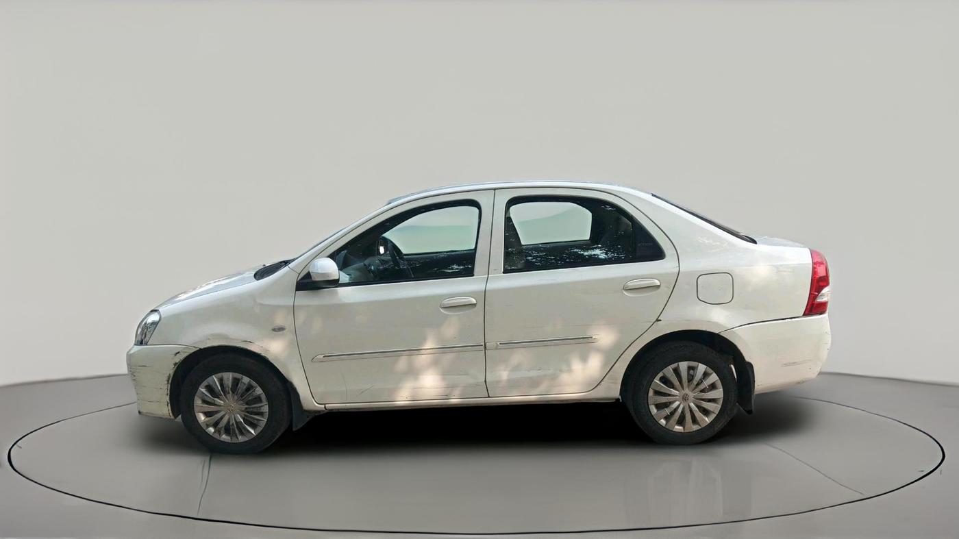 2015 Toyota Etios GD, Diesel, Manual, 78,854 km, exterior