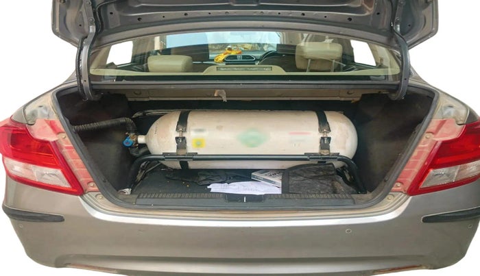 2022 Maruti Dzire VXI CNG, CNG, Manual, 95,297 km, exterior