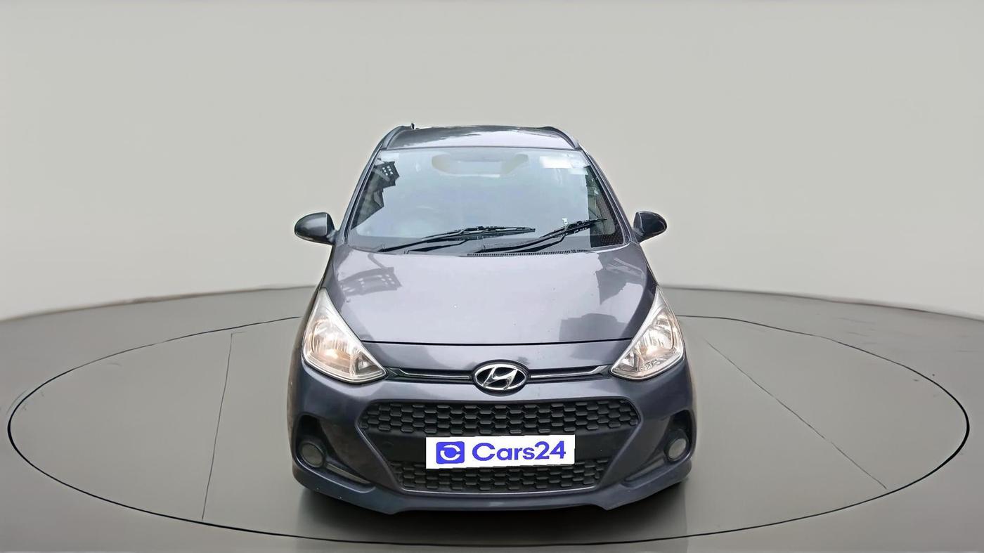 2017 Hyundai Grand i10 SPORTZ (O) 1.2 KAPPA VTVT, Petrol, Manual, 1,22,069 km, exterior