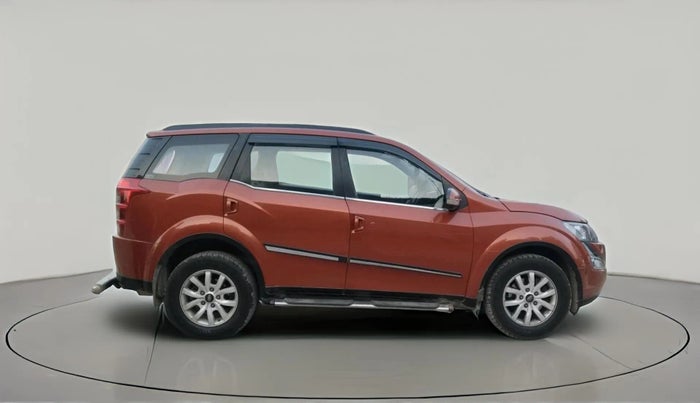 2016 Mahindra XUV500 W10, Diesel, Manual, 82,784 km, exterior