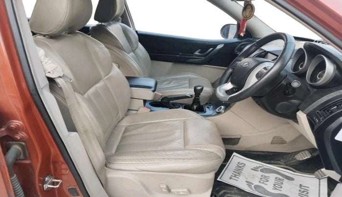 2016 Mahindra XUV500 W10, Diesel, Manual, 82,784 km, interior