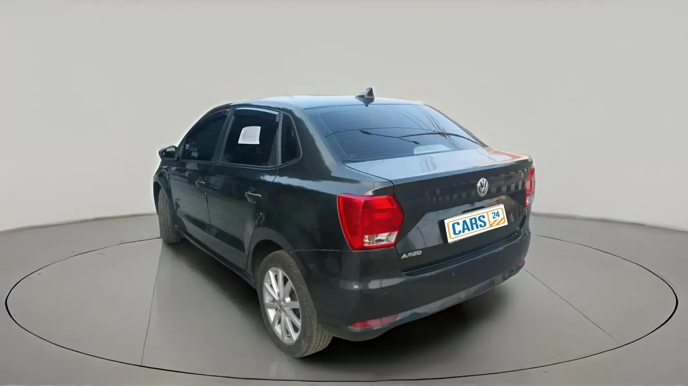 2018 Volkswagen Ameo HIGHLINE1.2L PLUS 16 ALLOY, Petrol, Manual, 70,038 km, exterior