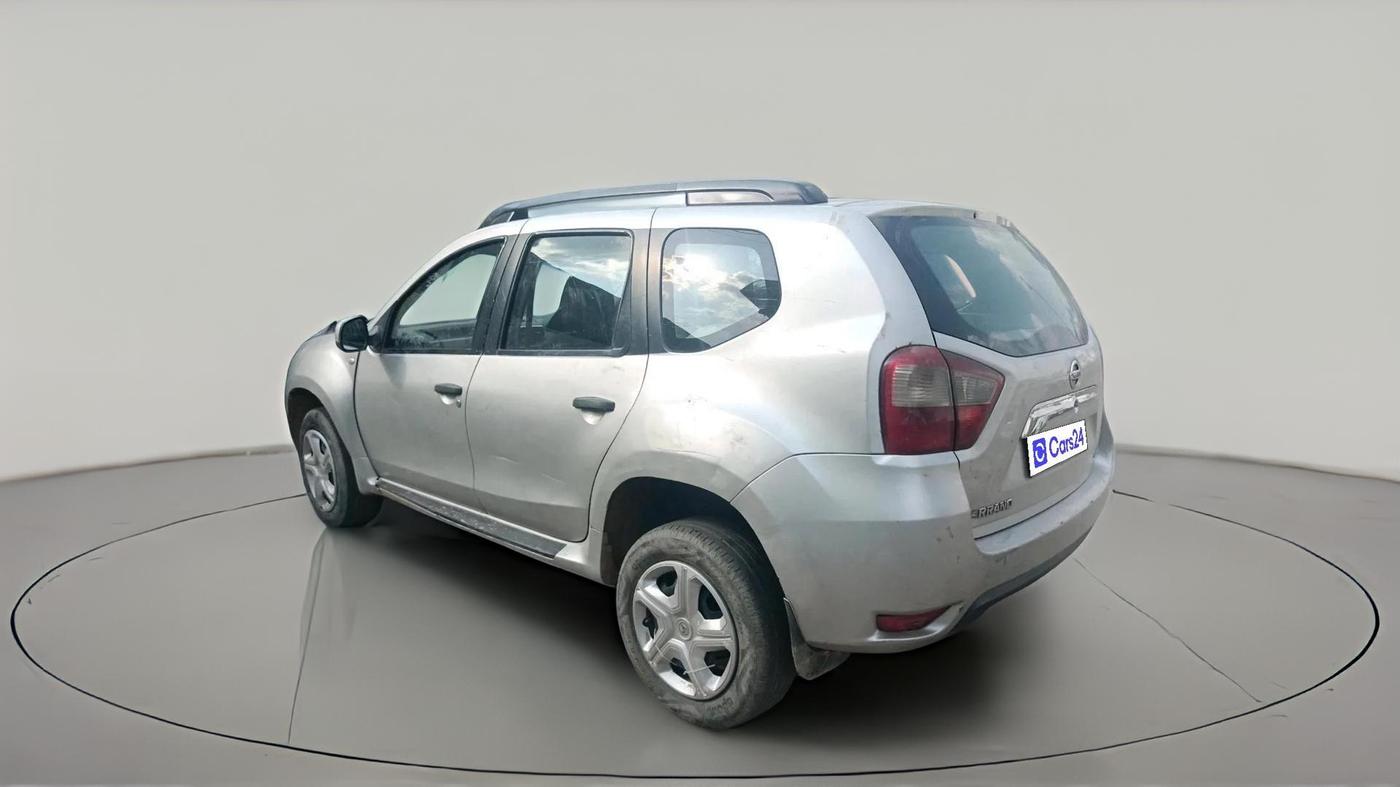 2014 Nissan Terrano XE (D), Diesel, Manual, 1,43,463 km, exterior
