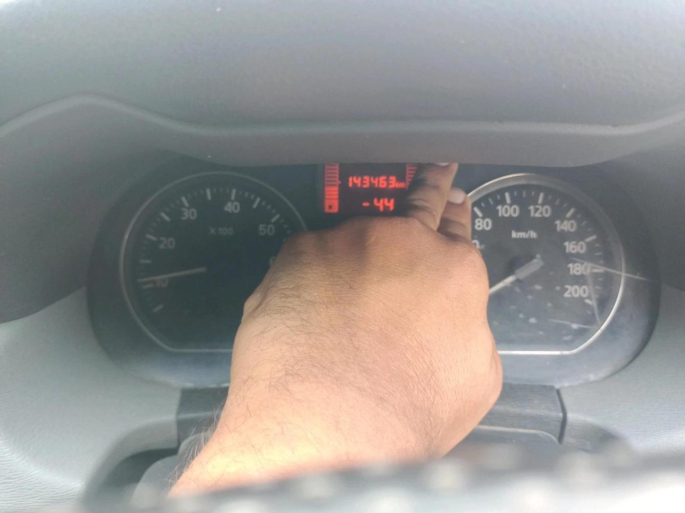2014 Nissan Terrano XE (D), Diesel, Manual, 1,43,463 km, interior