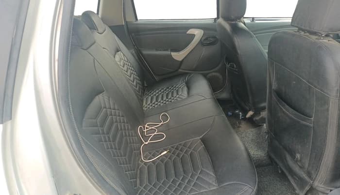2014 Nissan Terrano XE (D), Diesel, Manual, 1,43,463 km, interior