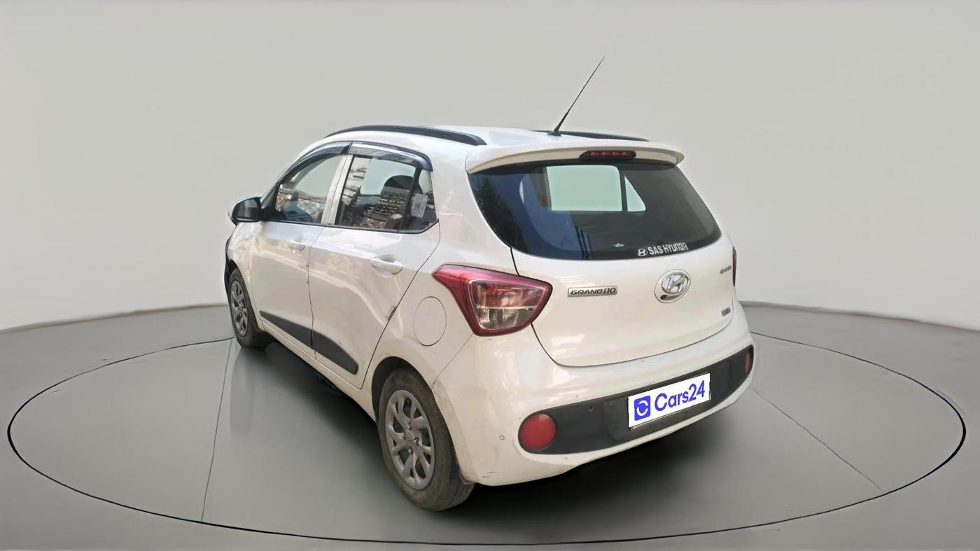 2019 Hyundai Grand i10 SPORTZ 1.2 KAPPA VTVT, CNG, Manual, 1,21,861 km, exterior