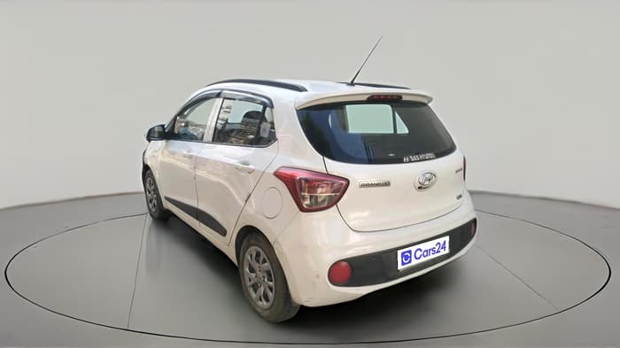 2019 Hyundai Grand i10 SPORTZ 1.2 KAPPA VTVT, CNG, Manual, 1,21,861 km, exterior