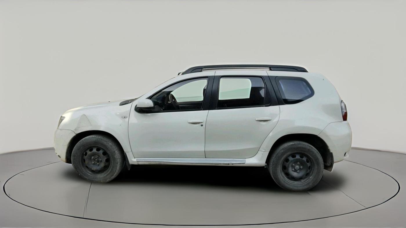 2014 Nissan Terrano XL (D), Diesel, Manual, 1,10,722 km, exterior