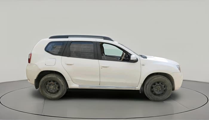 2014 Nissan Terrano XL (D), Diesel, Manual, 1,10,722 km, exterior