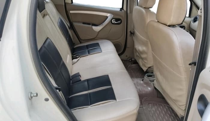 2014 Nissan Terrano XL (D), Diesel, Manual, 1,10,722 km, interior