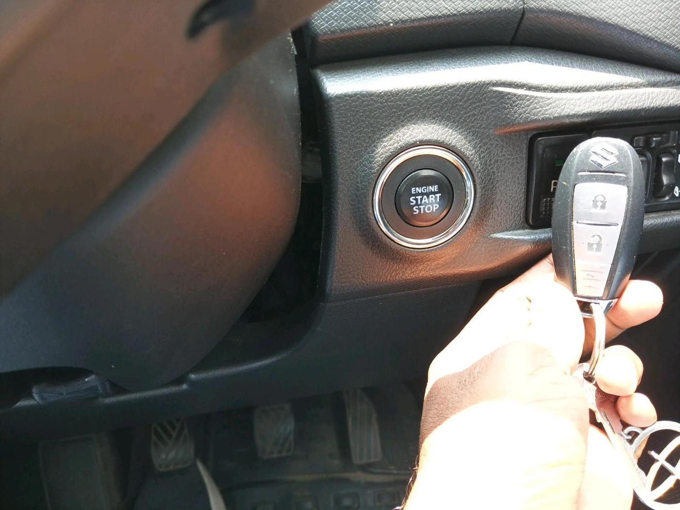 2016 Maruti Vitara Brezza ZDI PLUS DUAL TONE, Diesel, Manual, 80,797 km, interior