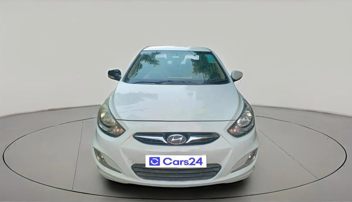 2011 Hyundai Verna FLUIDIC 1.6 CRDI SX, Diesel, Manual, 2,60,364 km, exterior