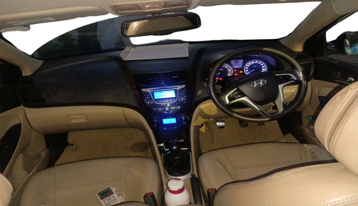 2011 Hyundai Verna FLUIDIC 1.6 CRDI SX, Diesel, Manual, 2,60,364 km, interior