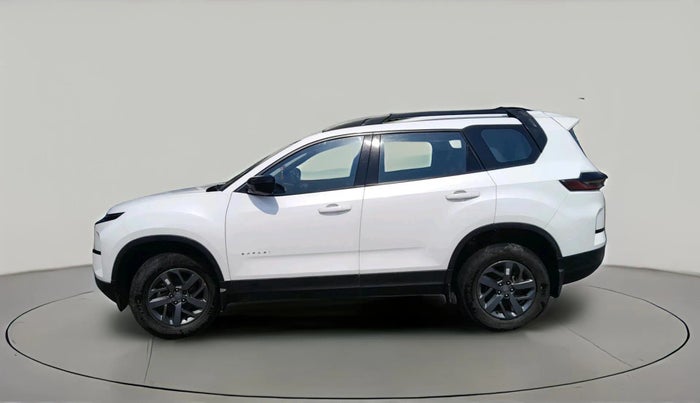 2024 Tata Safari PURE PLUS, Diesel, Manual, 33,340 km, exterior