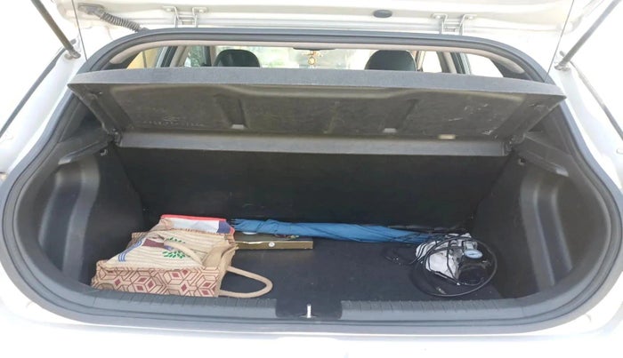 2016 Hyundai Elite i20 SPORTZ 1.4 CRDI, Diesel, Manual, 59,776 km, exterior