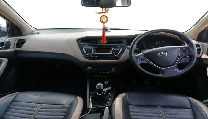 2016 Hyundai Elite i20 SPORTZ 1.4 CRDI, Diesel, Manual, 59,776 km, interior