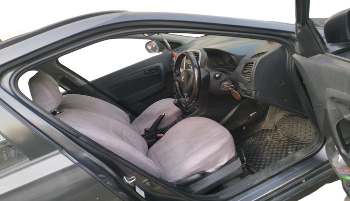 2016 Maruti Vitara Brezza VDI (O), Diesel, Manual, 1,38,192 km, interior