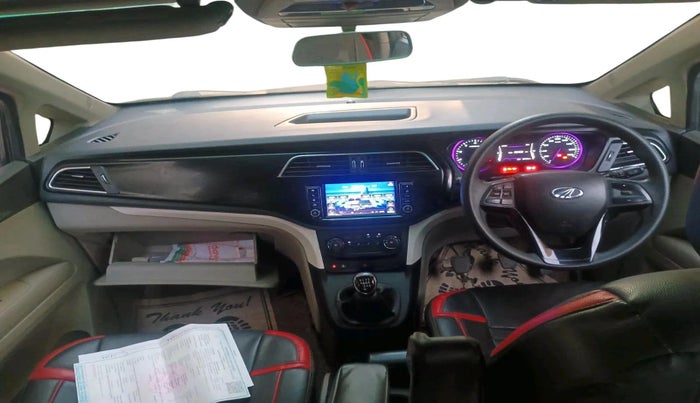 2019 Mahindra MARAZZO M6 7 STR, Diesel, Manual, 62,453 km, interior