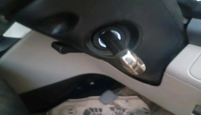 2019 Mahindra MARAZZO M6 7 STR, Diesel, Manual, 62,453 km, interior