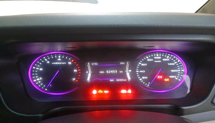 2019 Mahindra MARAZZO M6 7 STR, Diesel, Manual, 62,453 km, interior