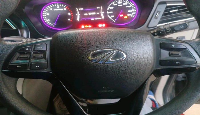 2019 Mahindra MARAZZO M6 7 STR, Diesel, Manual, 62,453 km, interior