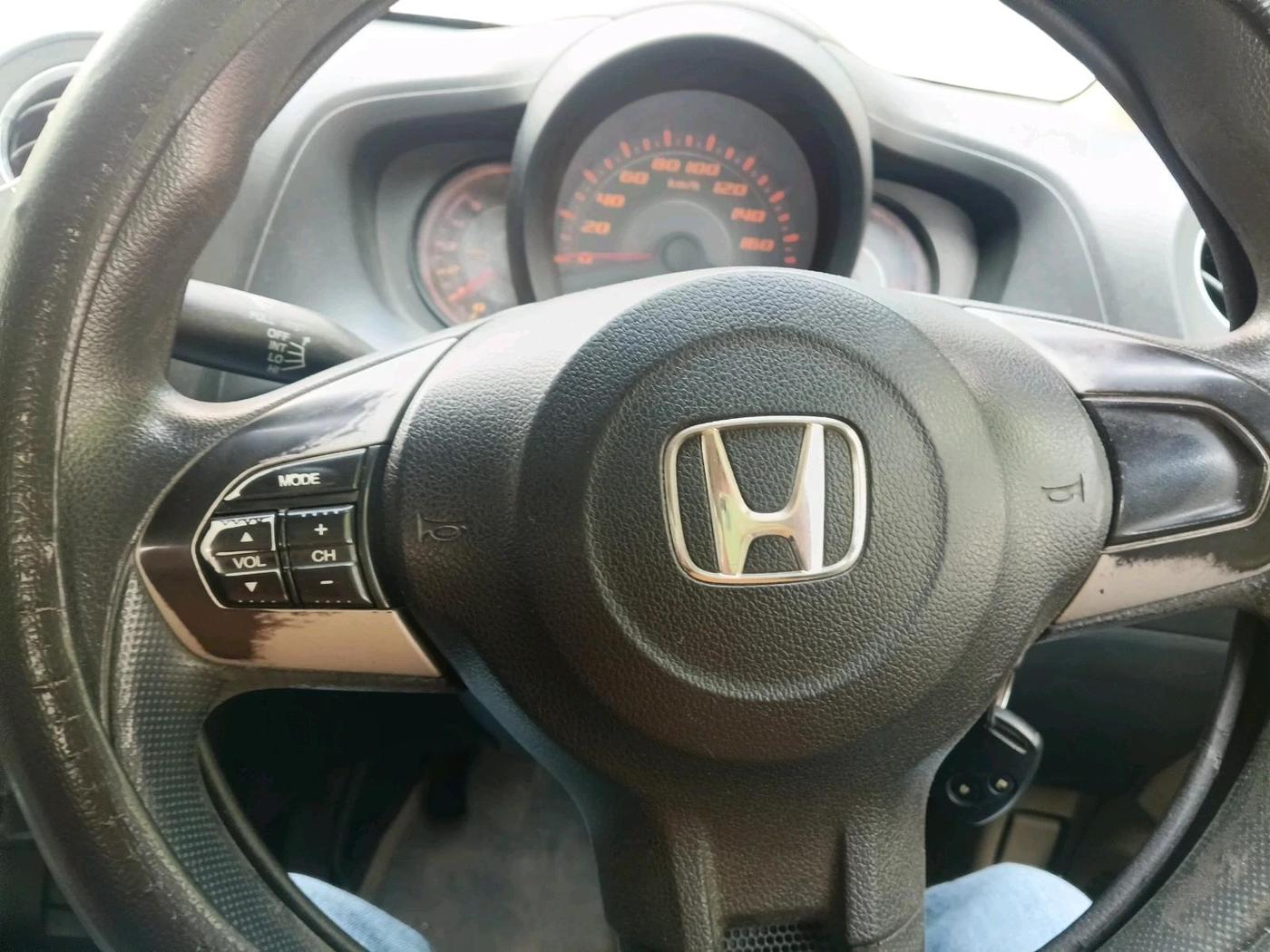 2014 Honda Amaze 1.5L I-DTEC S, Diesel, Manual, 1,32,812 km, interior