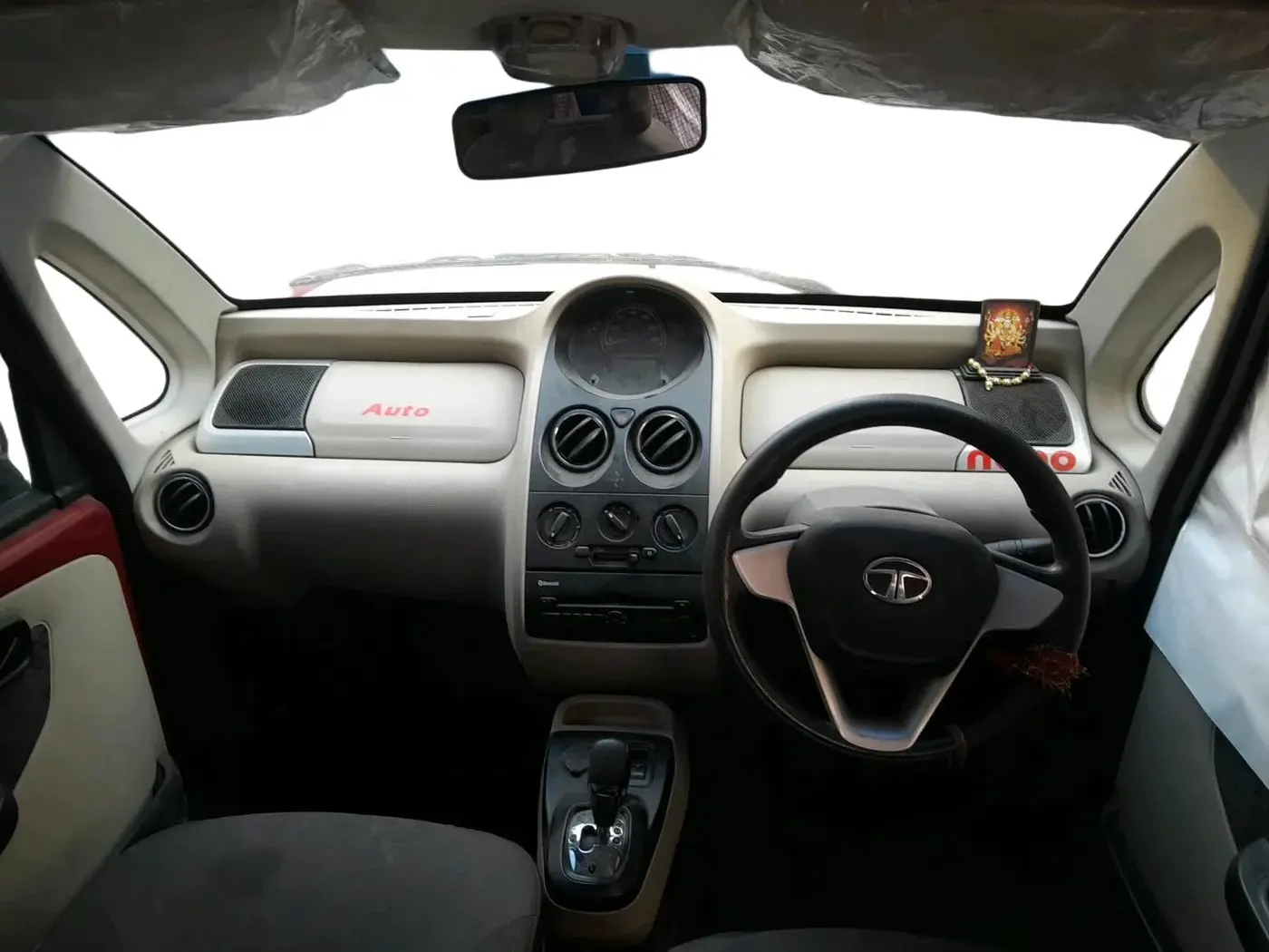 2015 Tata Nano TWIST XTA, Petrol, Automatic, 55,000 km, interior