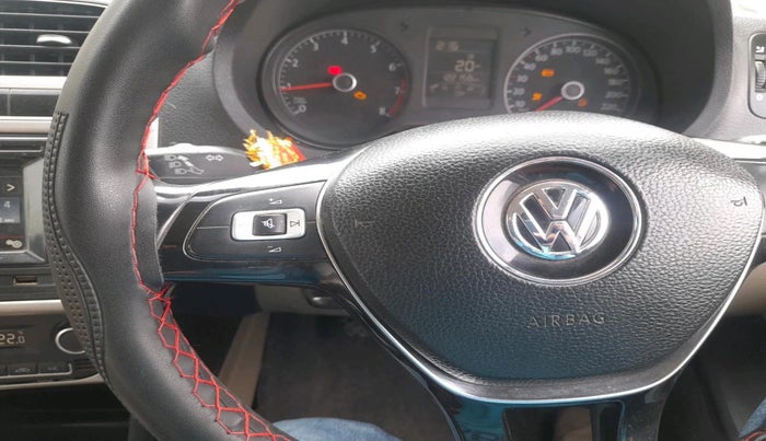 2017 Volkswagen Ameo HIGHLINE1.2L, Petrol, Manual, 1,22,158 km, interior