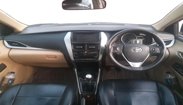 2018 Toyota YARIS G MT, Petrol, Manual, 1,18,142 km, interior