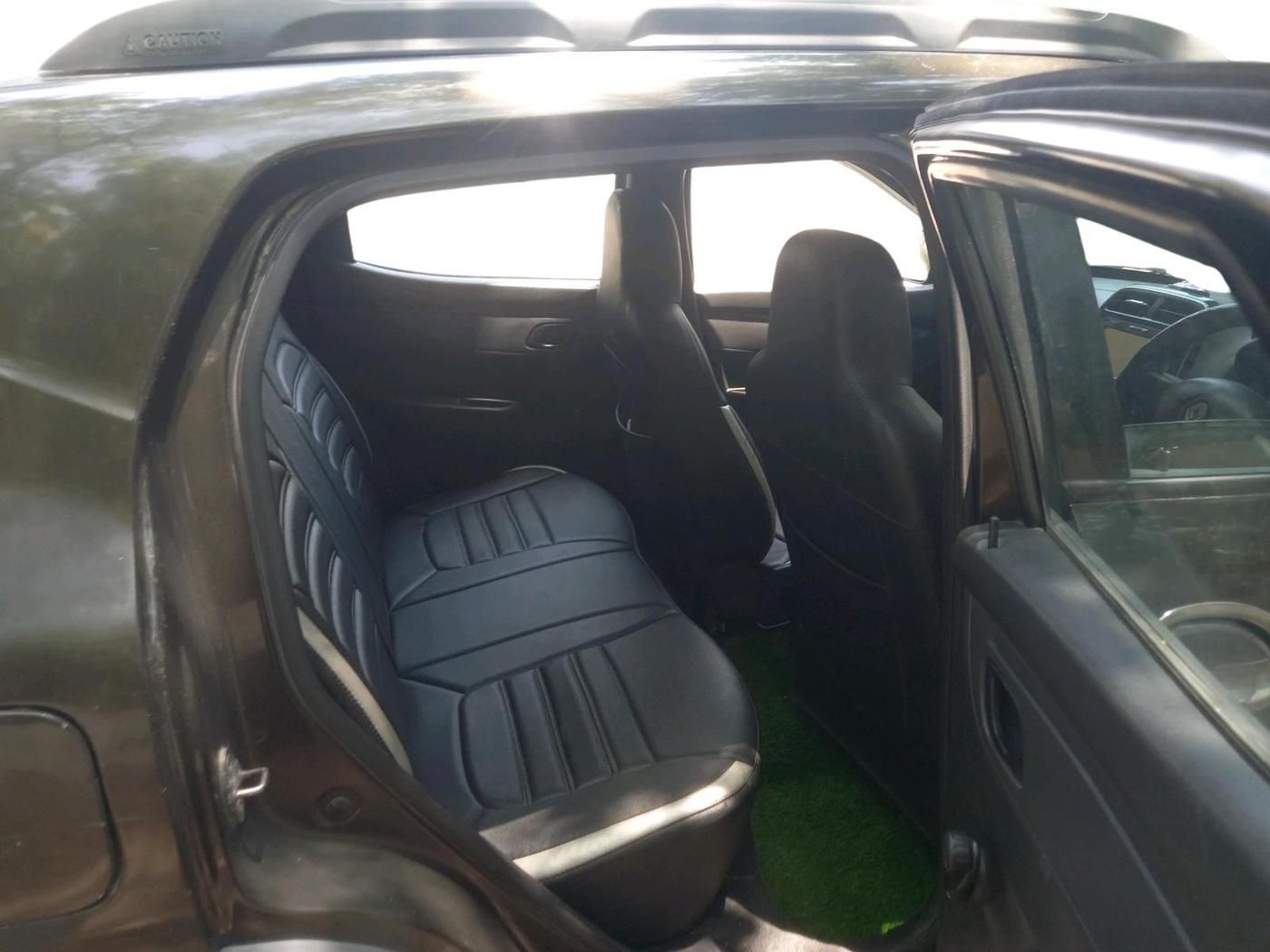 2016 Renault Kwid RXT 1.0, Petrol, Manual, 73,564 km, interior