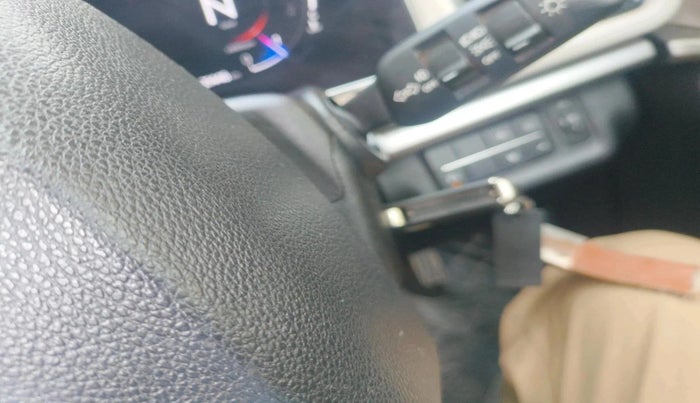 2023 Mahindra XUV700 AX 5 P MT 5 STR, Petrol, Manual, 21,446 km, interior