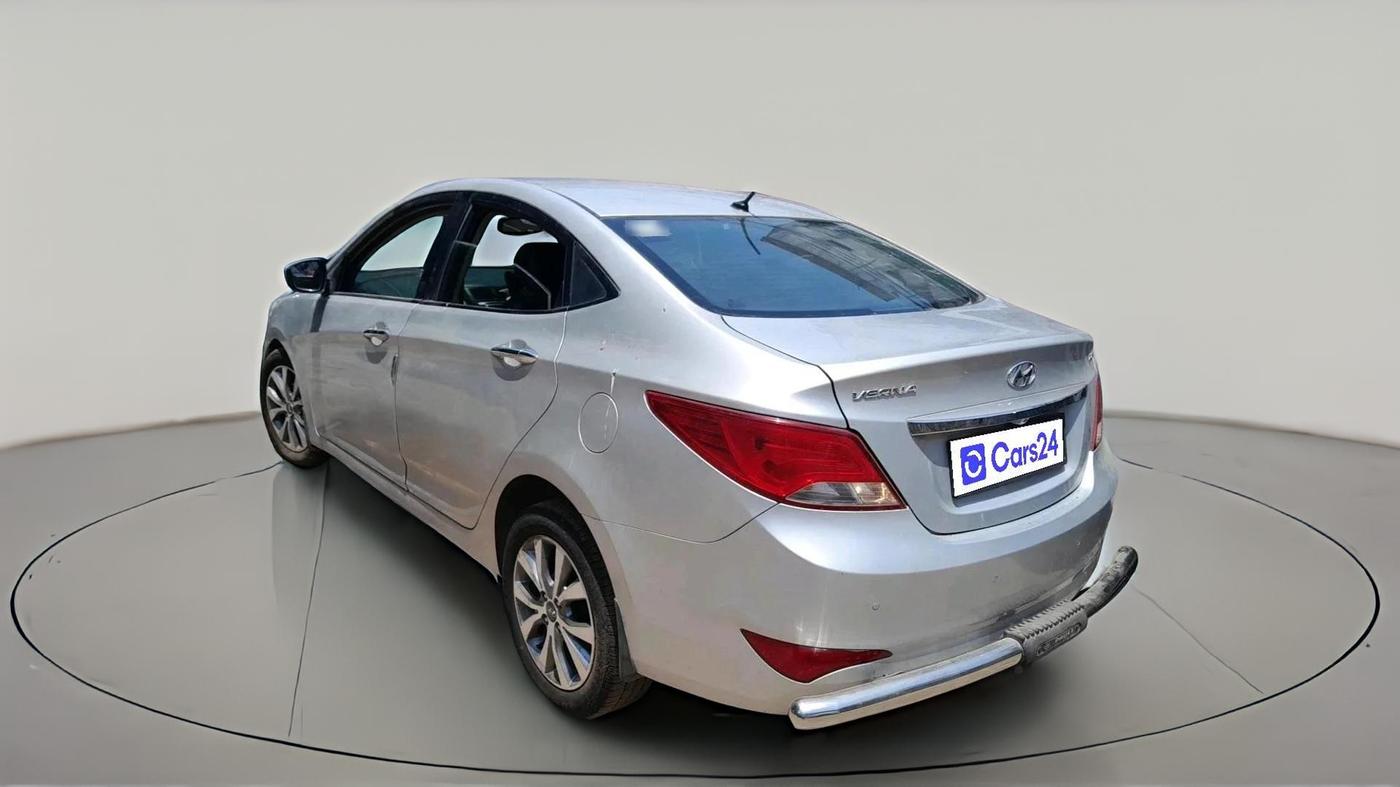 2015 Hyundai Verna FLUIDIC 4S 1.6 VTVT S, Petrol, Manual, 84,406 km, exterior