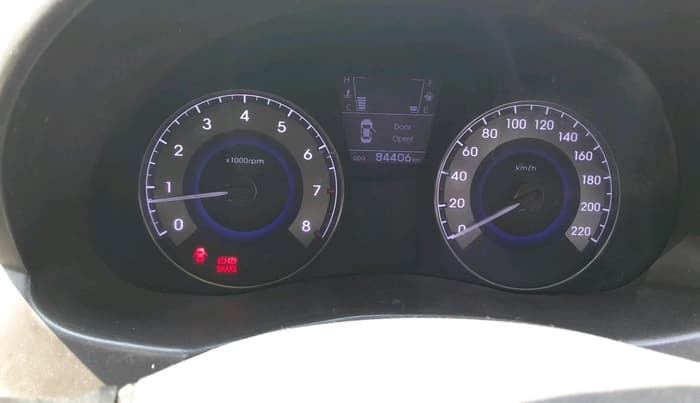 2015 Hyundai Verna FLUIDIC 4S 1.6 VTVT S, Petrol, Manual, 84,406 km, interior