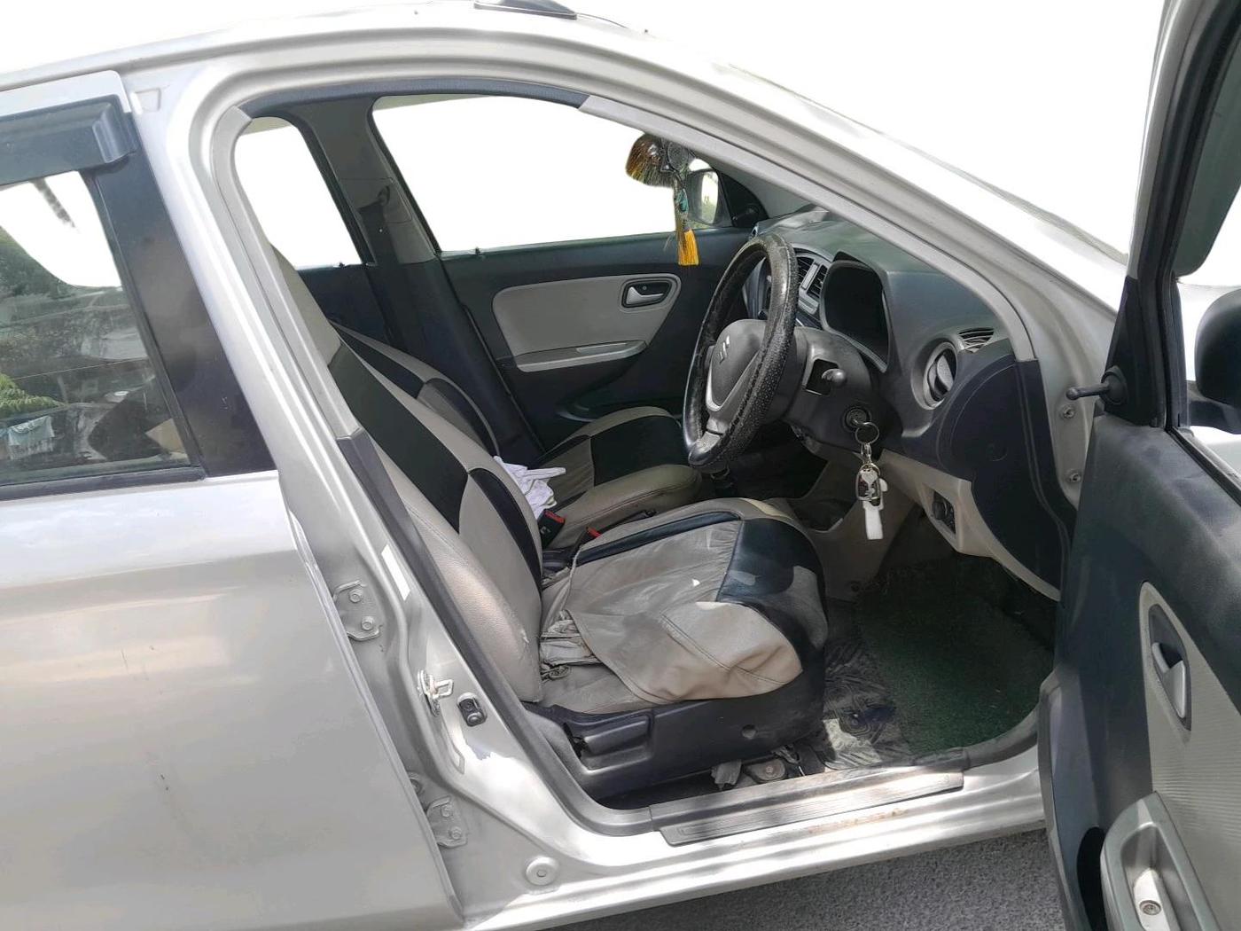 2017 Maruti Alto K10 VXI, CNG, Manual, 1,18,404 km, interior