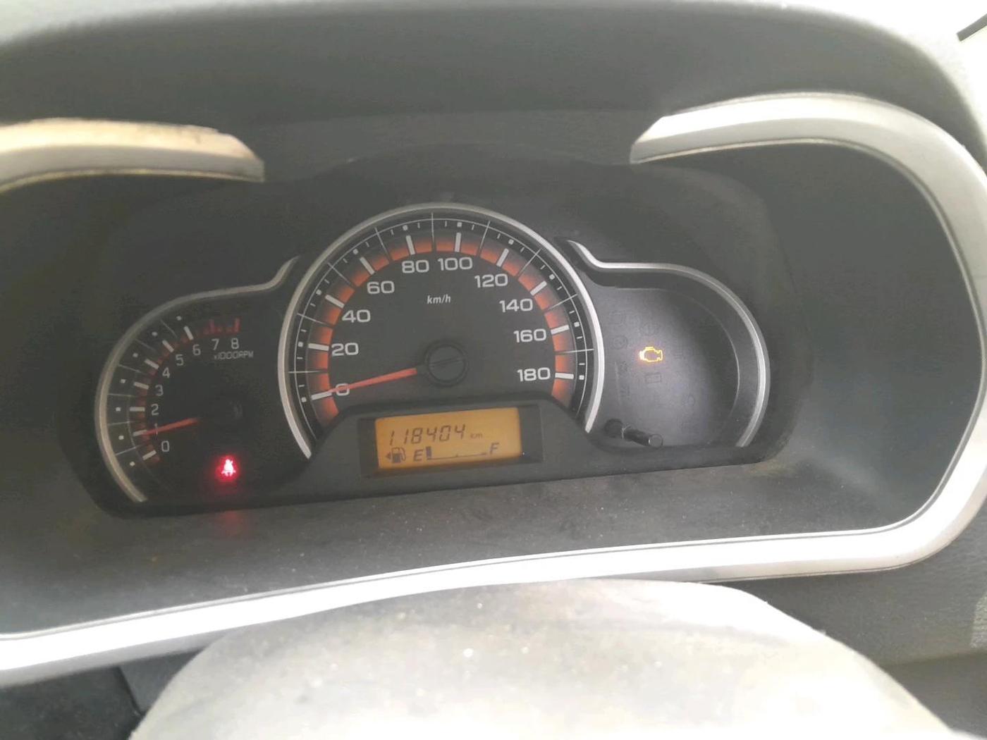 2017 Maruti Alto K10 VXI, CNG, Manual, 1,18,404 km, interior