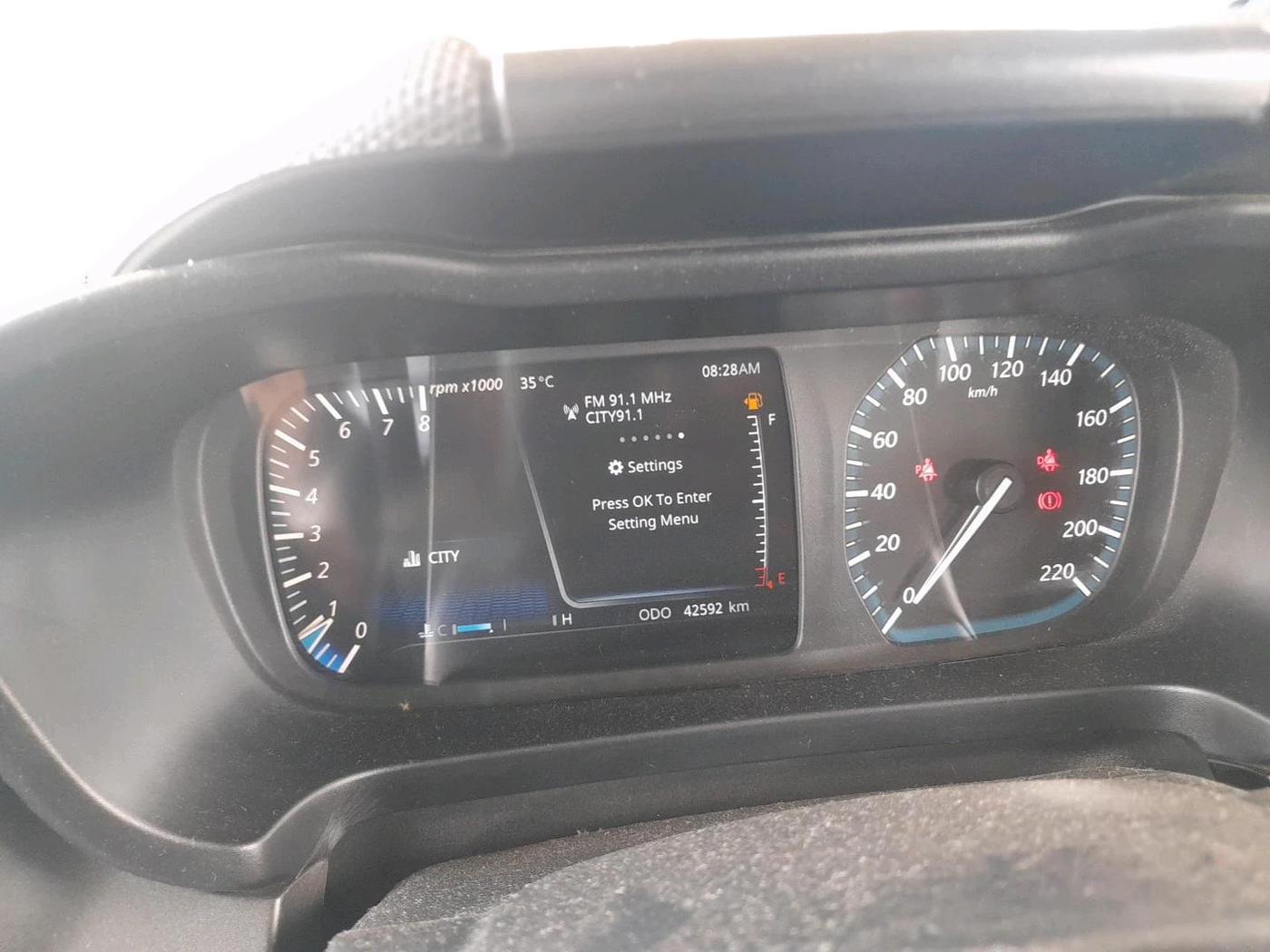 2024 Tata ALTROZ XZ Plus (S) Dark Edition, Petrol, Manual, 42,592 km, interior
