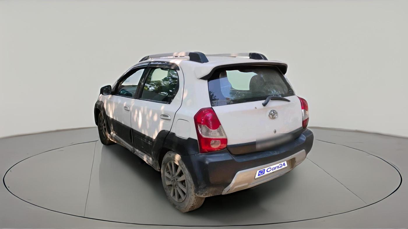 2014 Toyota Etios CROSS 1.4 VD, Diesel, Manual, 2,23,009 km, exterior