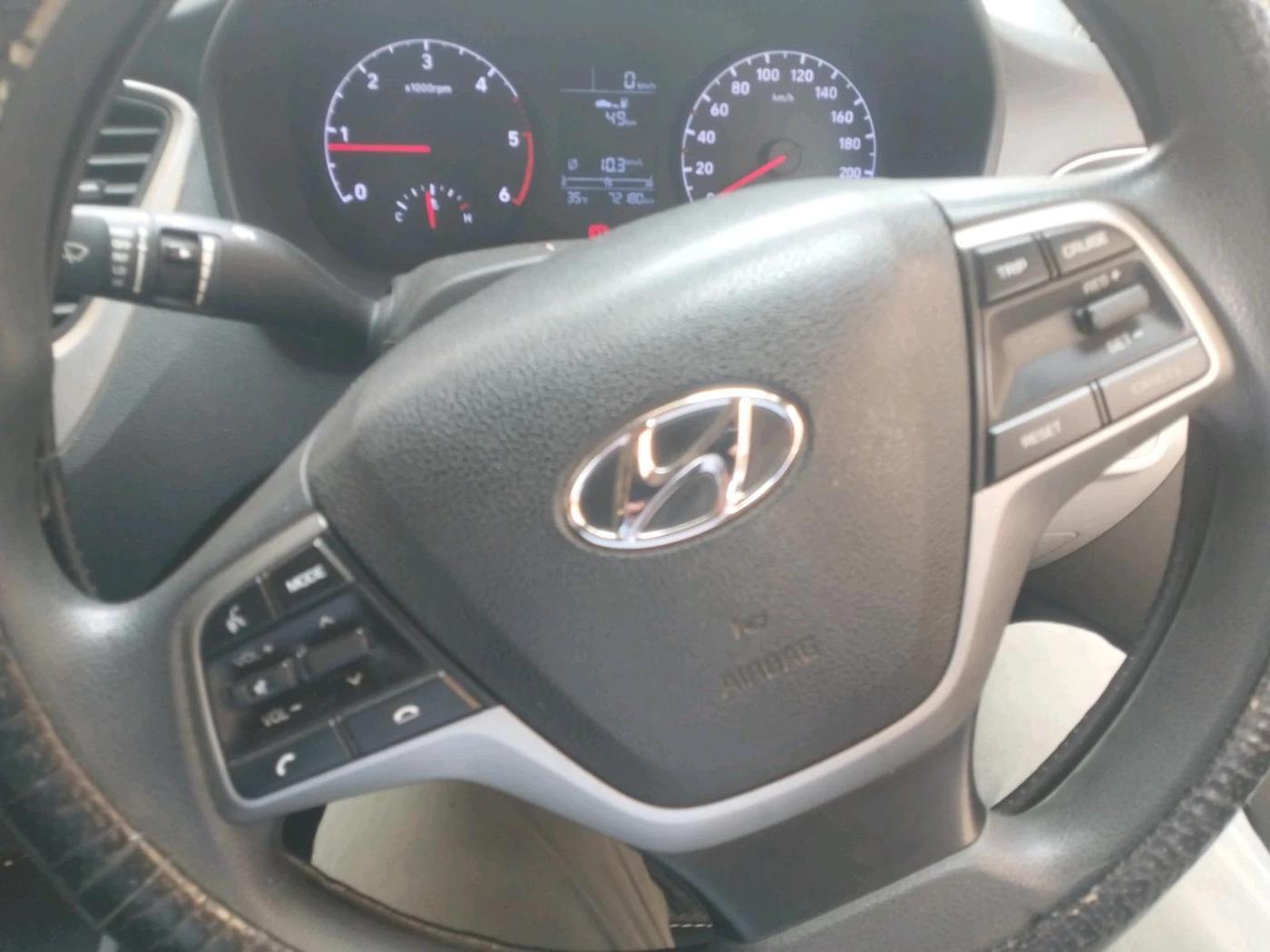 2018 Hyundai Verna 1.6 CRDI SX, Diesel, Manual, 72,180 km, interior