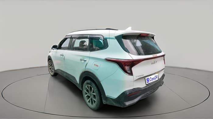 2023 KIA CARENS PREMIUM 1.5 PETROL 7 STR, Petrol, Manual, 27,531 km, exterior