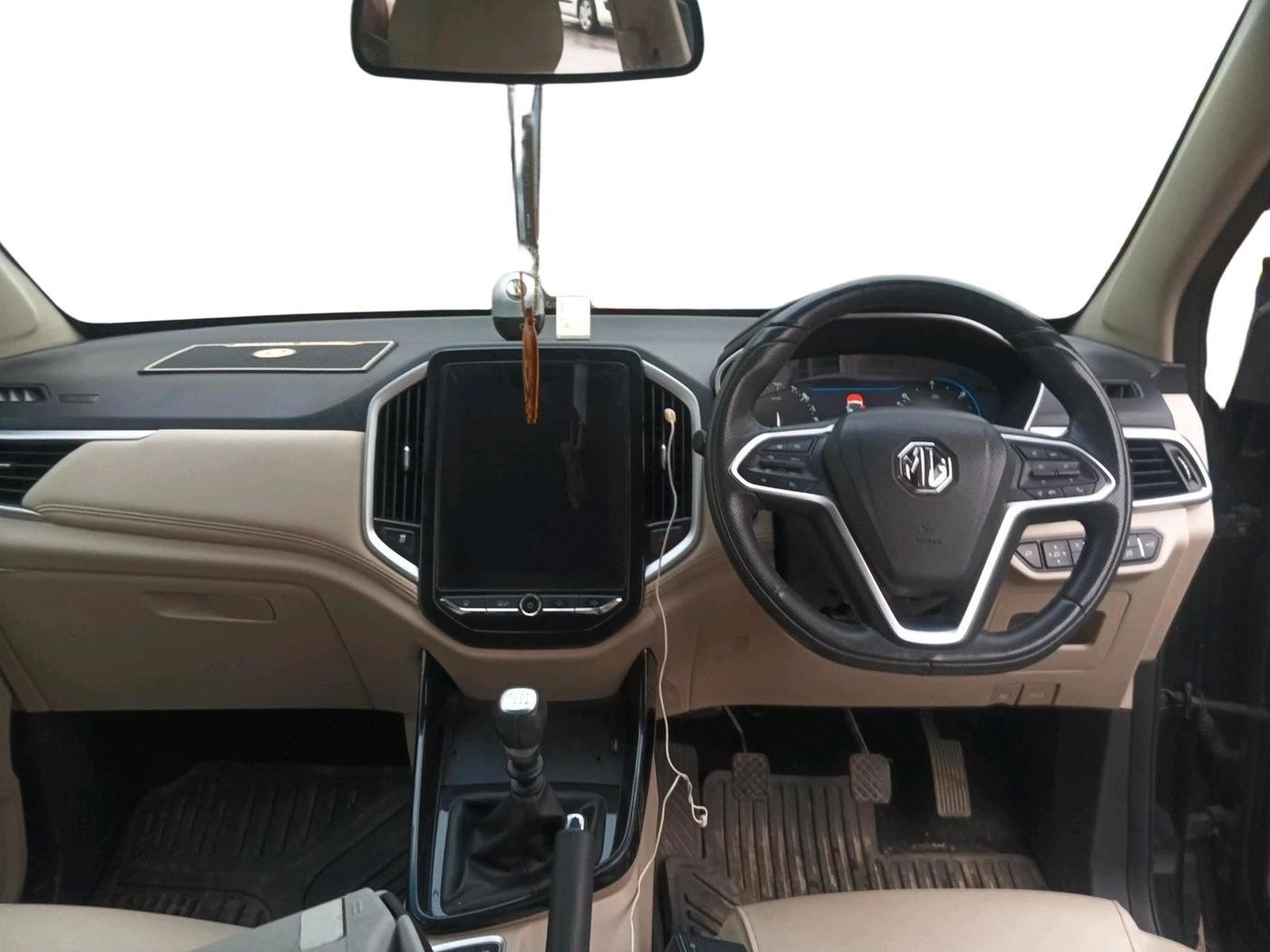 2021 MG HECTOR SHARP HYBRID 1.5 PETROL, Petrol, Manual, 27,738 km, interior
