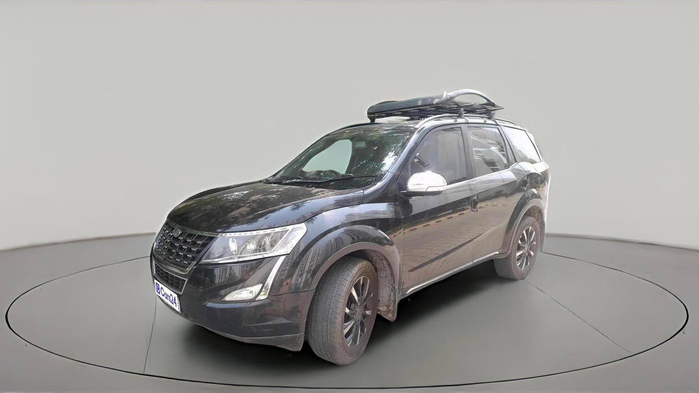 2018 Mahindra XUV500 W11 AT, Diesel, Automatic, 1,21,127 km, exterior