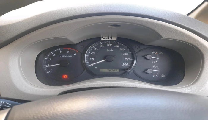 2014 Toyota Innova 2.5 GX 7 STR, Diesel, Manual, 78,087 km, interior