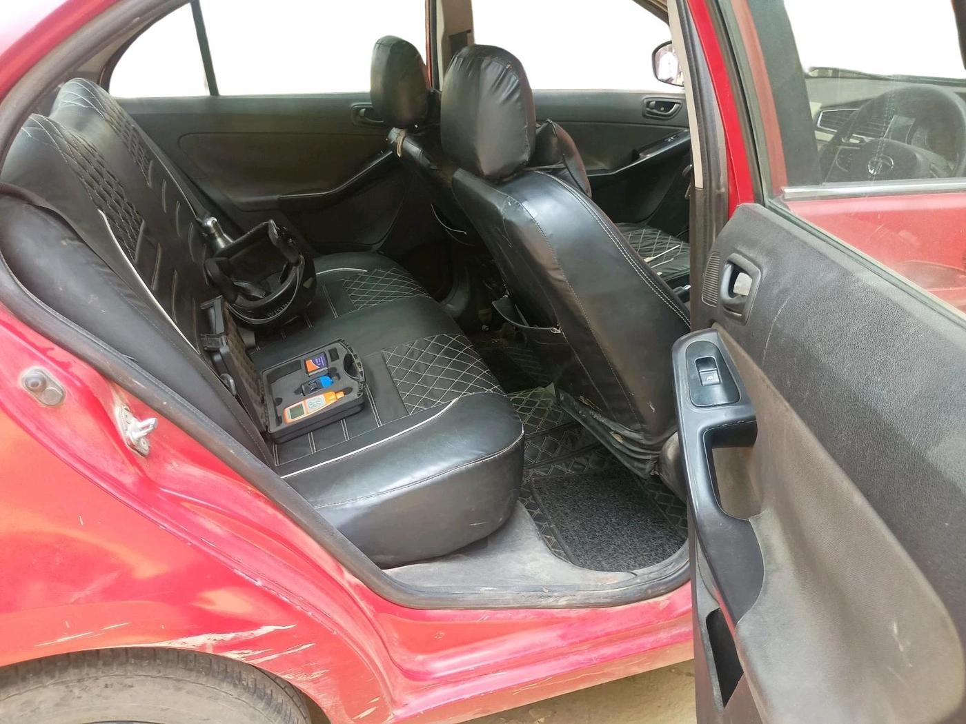 2017 Tata Zest XM 75PS DIESEL, Diesel, Manual, 1,98,000 km, interior