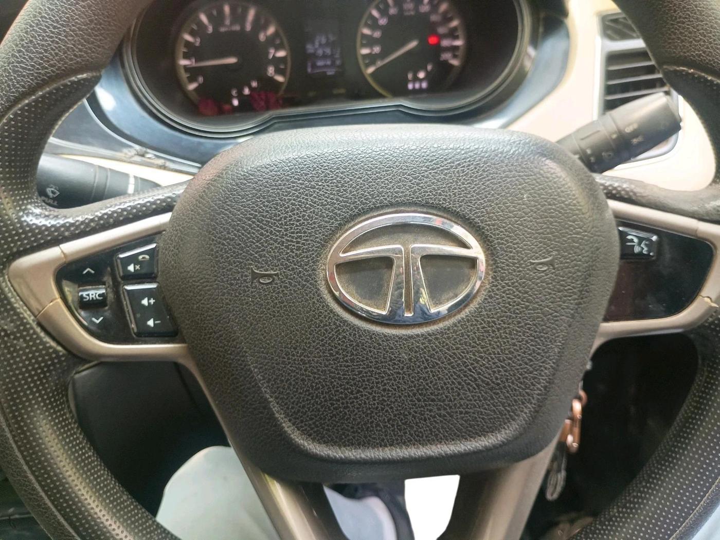 2017 Tata Zest XM 75PS DIESEL, Diesel, Manual, 1,98,000 km, interior