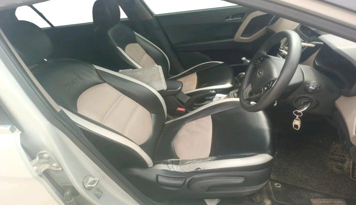 2015 Hyundai Creta BASE 1.4 DIESEL, Diesel, Manual, 1,15,523 km, interior
