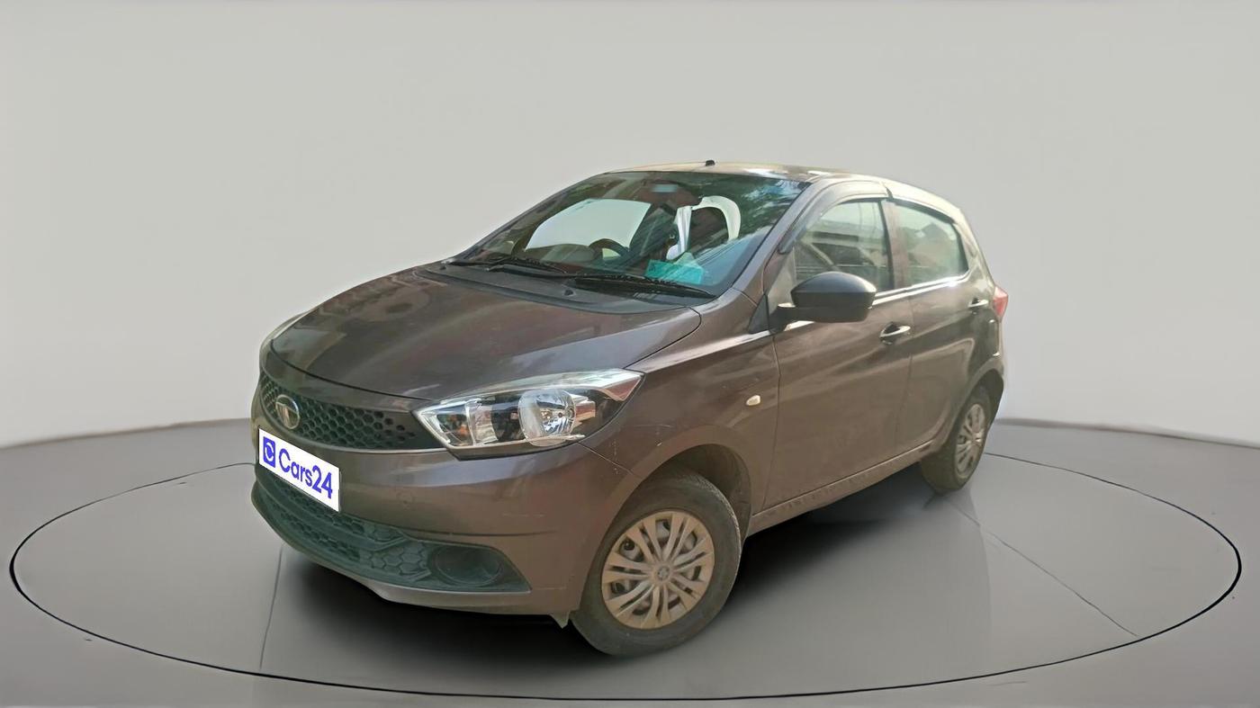 2018 Tata Tiago XE PETROL, Petrol, Manual, 32,024 km, exterior