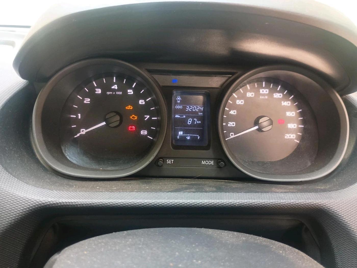 2018 Tata Tiago XE PETROL, Petrol, Manual, 32,024 km, interior