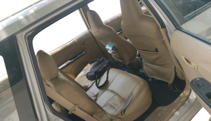 2014 Honda Mobilio 1.5L I-DTEC S, Diesel, Manual, 72,030 km, interior